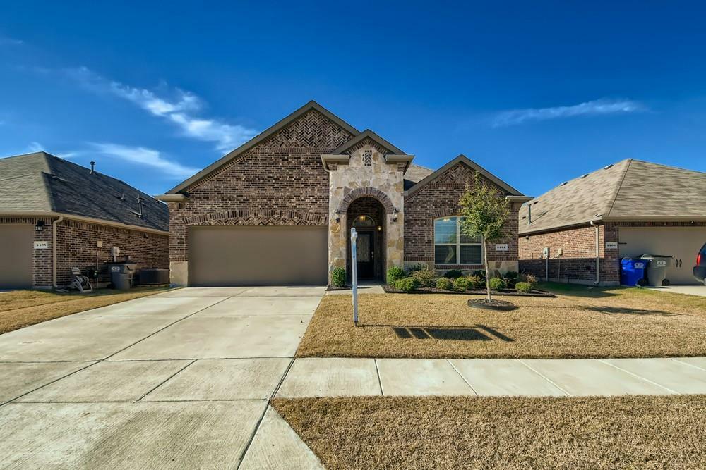 Property Photo:  4404 Bayport Drive  TX 75036 