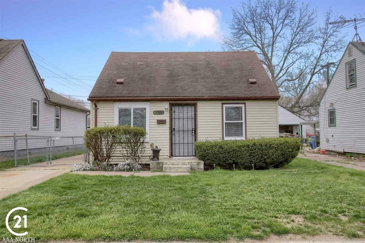 Property Photo:  6808 Fisher Avenue  MI 48091 