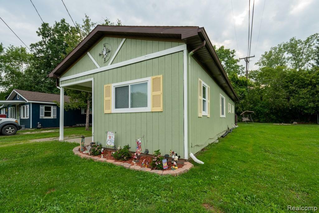 Property Photo: 7016 Sylvia Drive MI 48450 8904