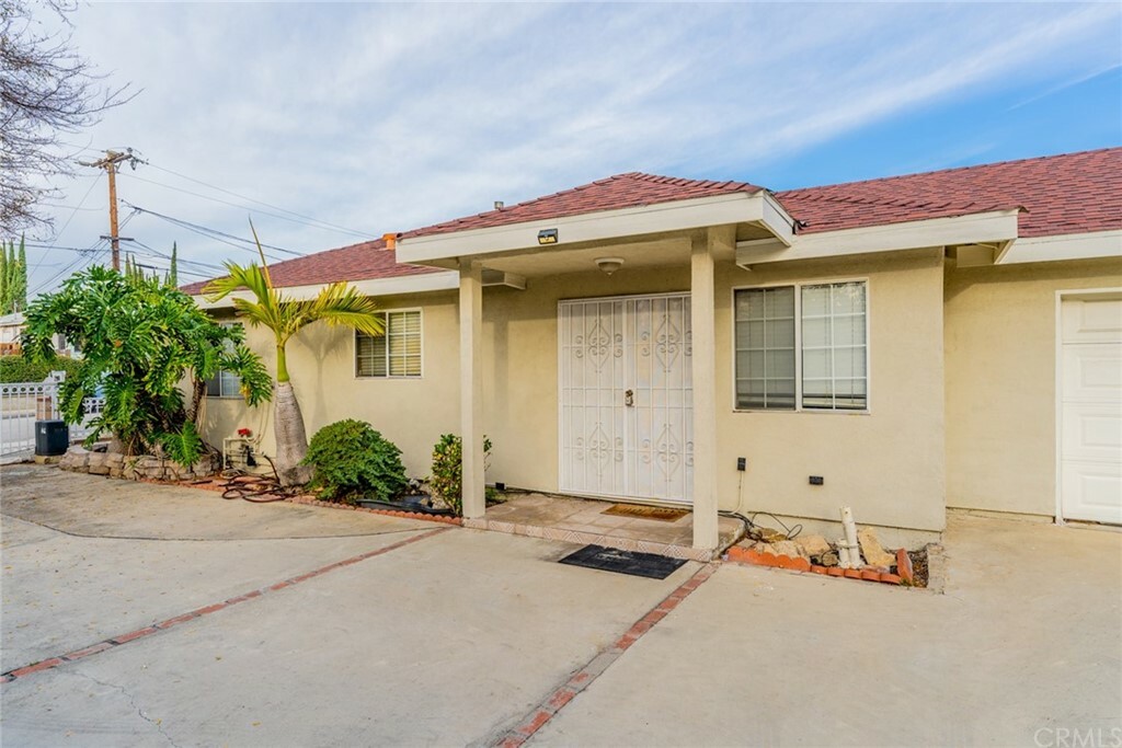 Property Photo:  516 San Pasqual Drive  CA 91801 