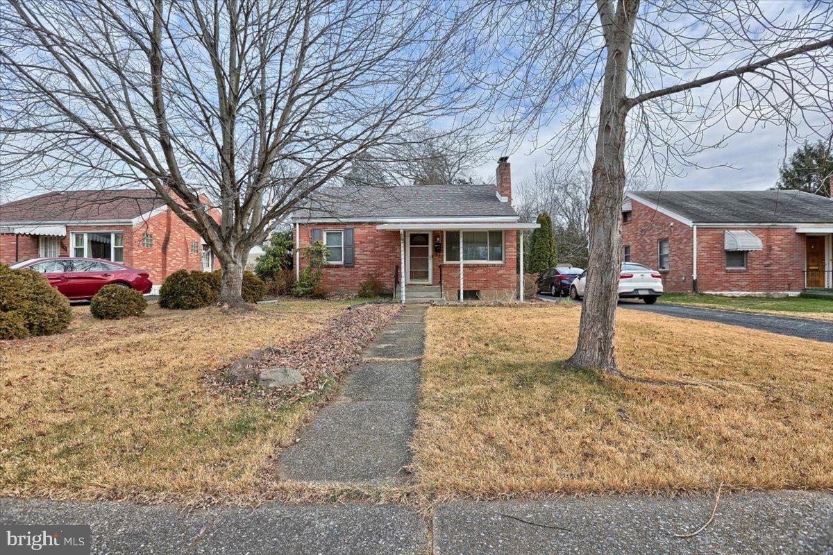 Property Photo: 3715 Green Street PA 17110