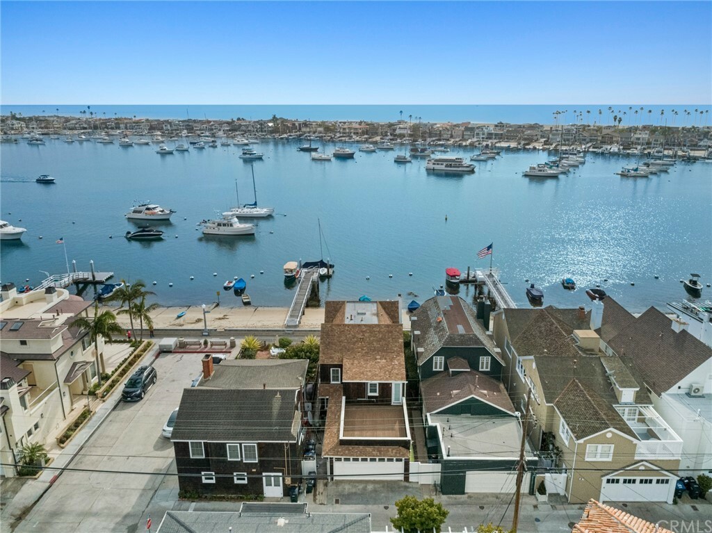 Property Photo: 550 S Bay Front CA 92662