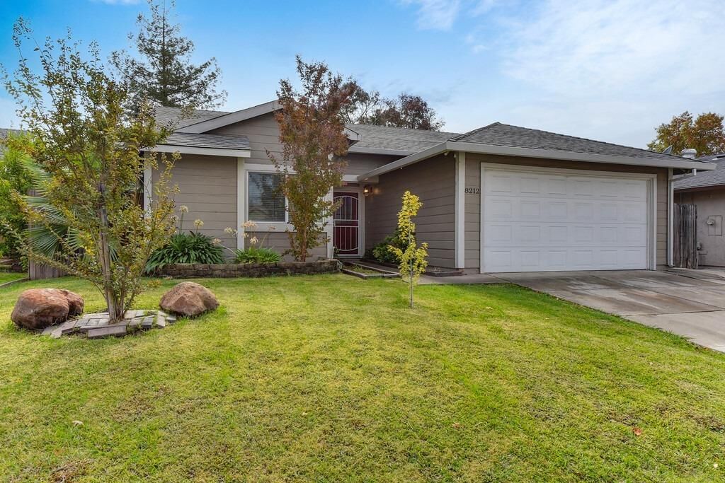 Property Photo:  8212 Auberry Drive  CA 95828 