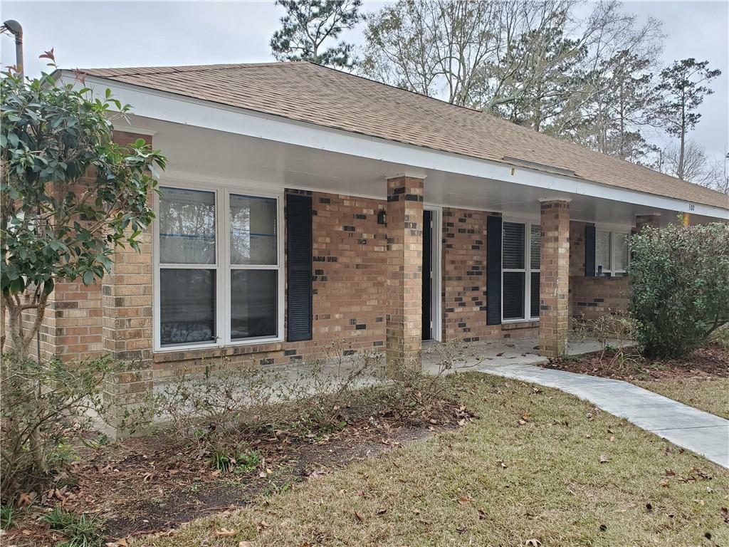 Property Photo:  300 Live Oak Boulevard A  LA 70471 