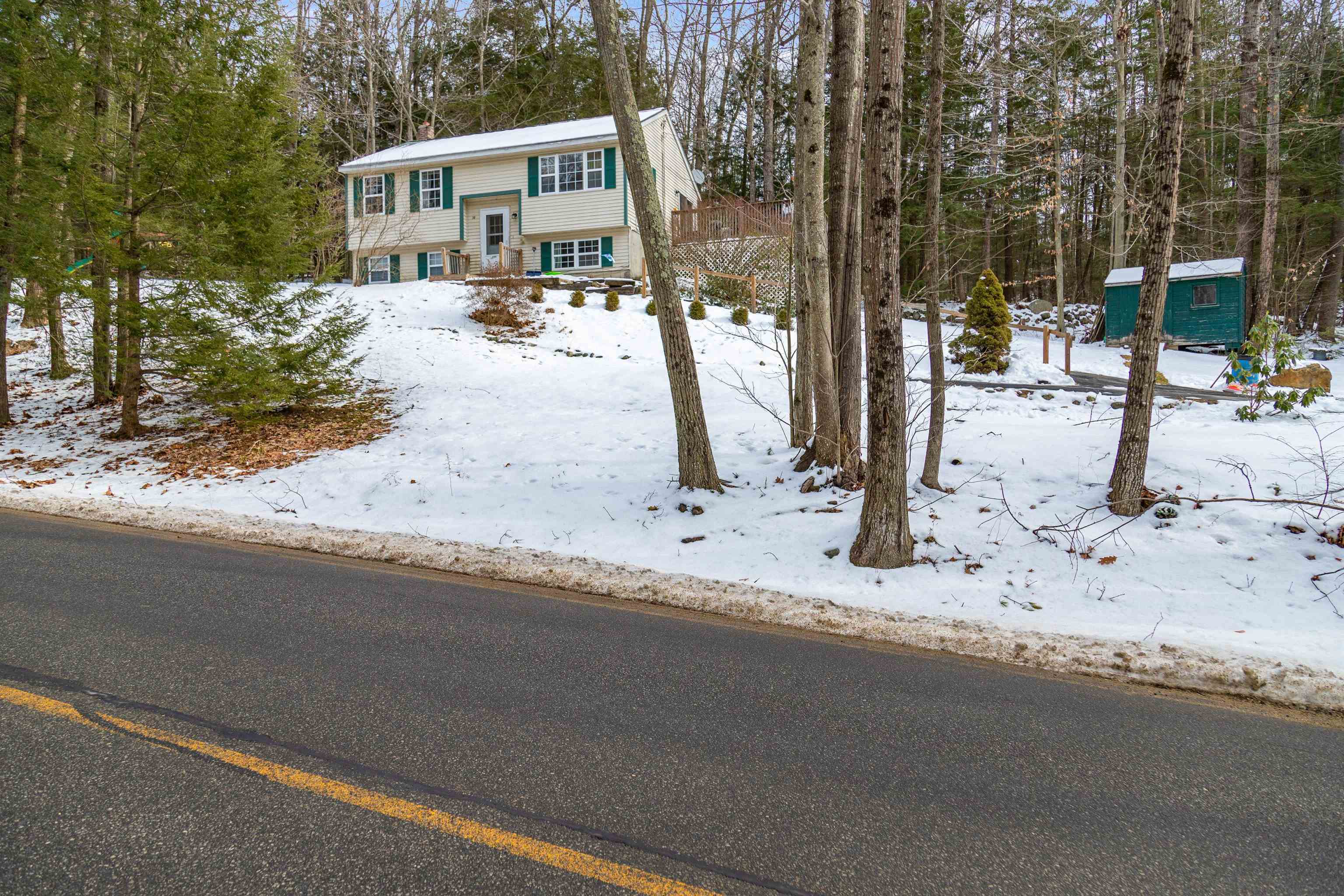 Property Photo:  20 Wilton Road  NH 03057 