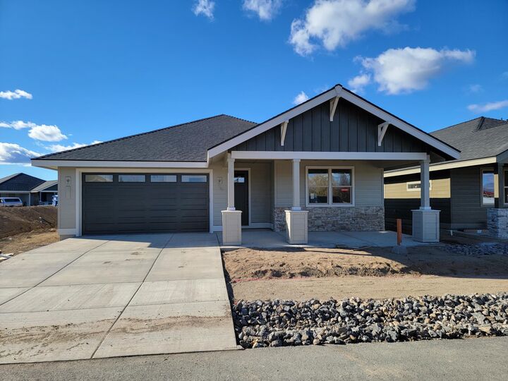 2673 NW 23rd Loop N  Redmond OR 97756 photo