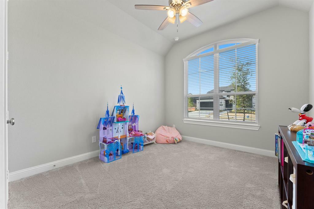 Property Photo:  28356 Sterling Oak Drive  TX 77386 