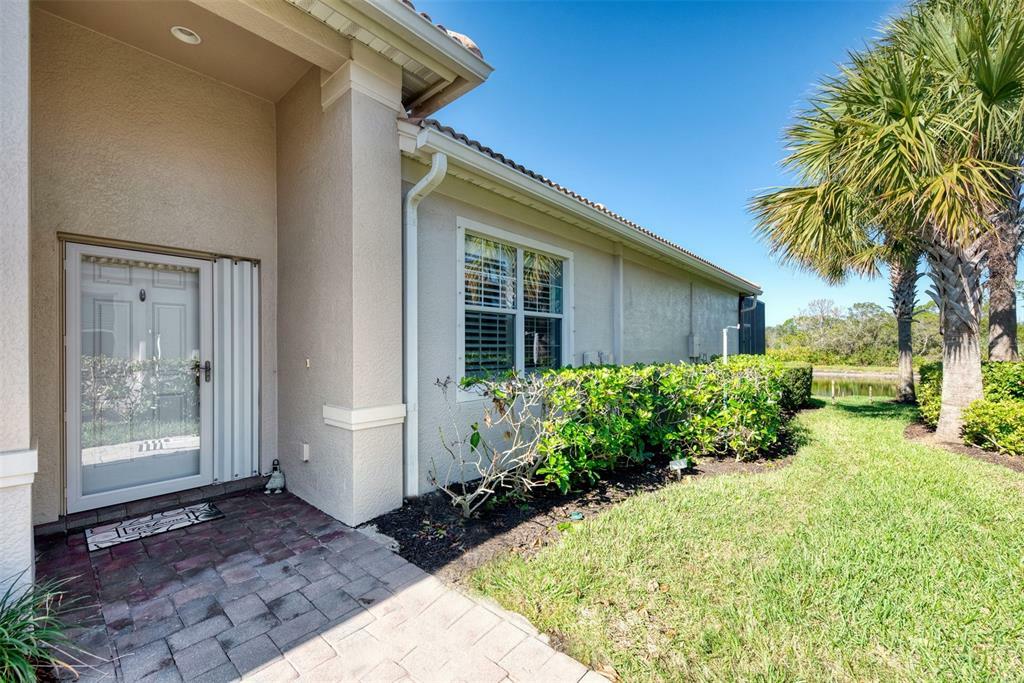 Property Photo:  13201 Creekside Lane  FL 33953 