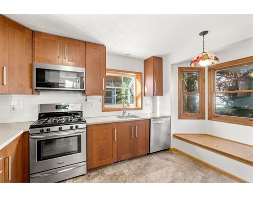 Property Photo:  15 Seymour 15  MA 02131 