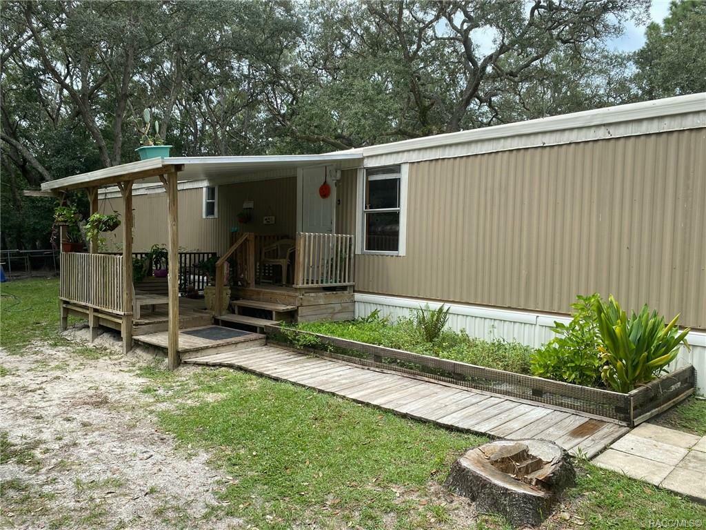 Property Photo:  16555 SW 47th Place Road  FL 34481 