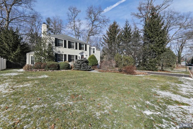 Property Photo:  385 Chapin Court  NJ 07649 