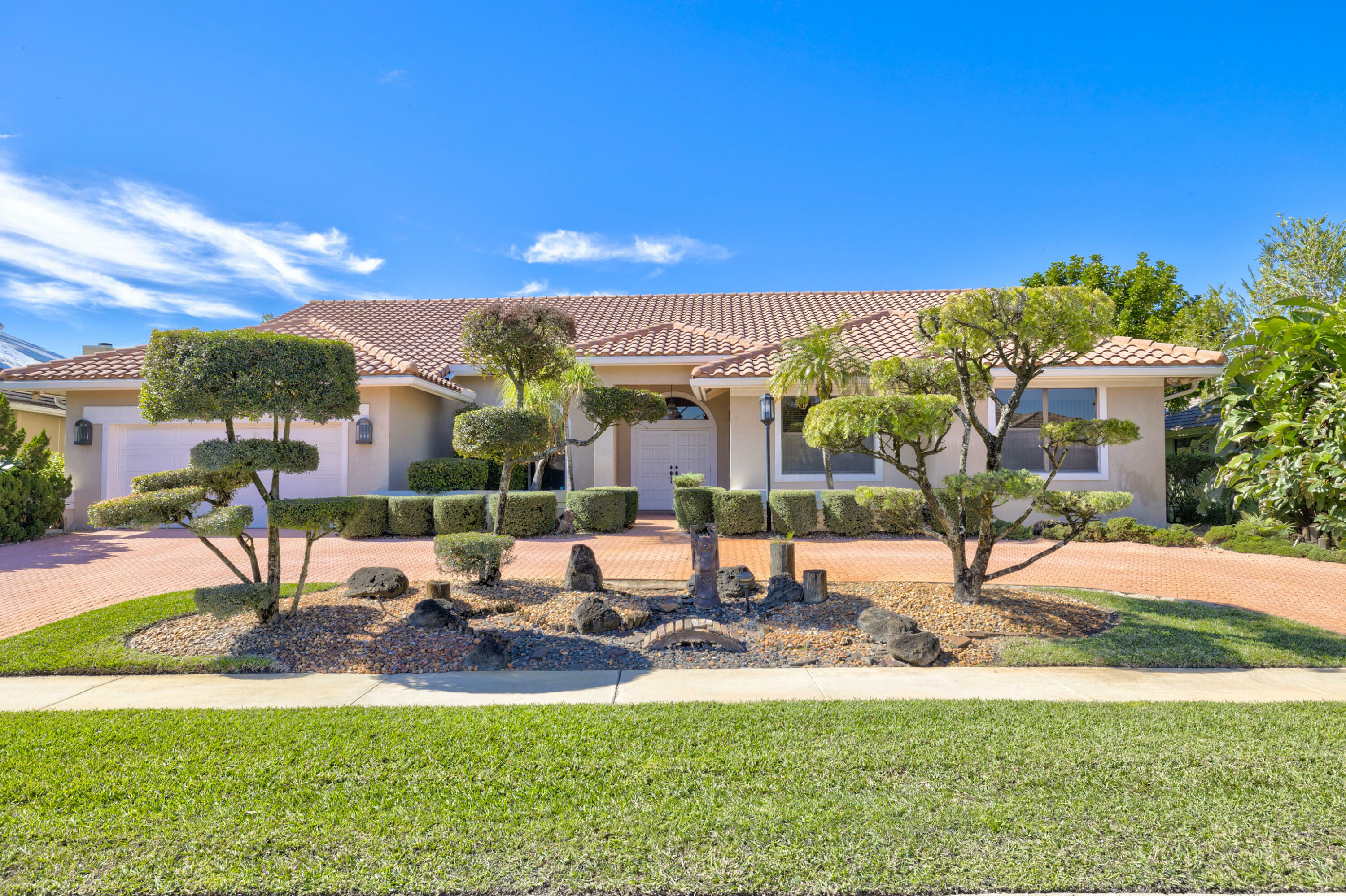 Property Photo: 17743 Litten Drive FL 33498
