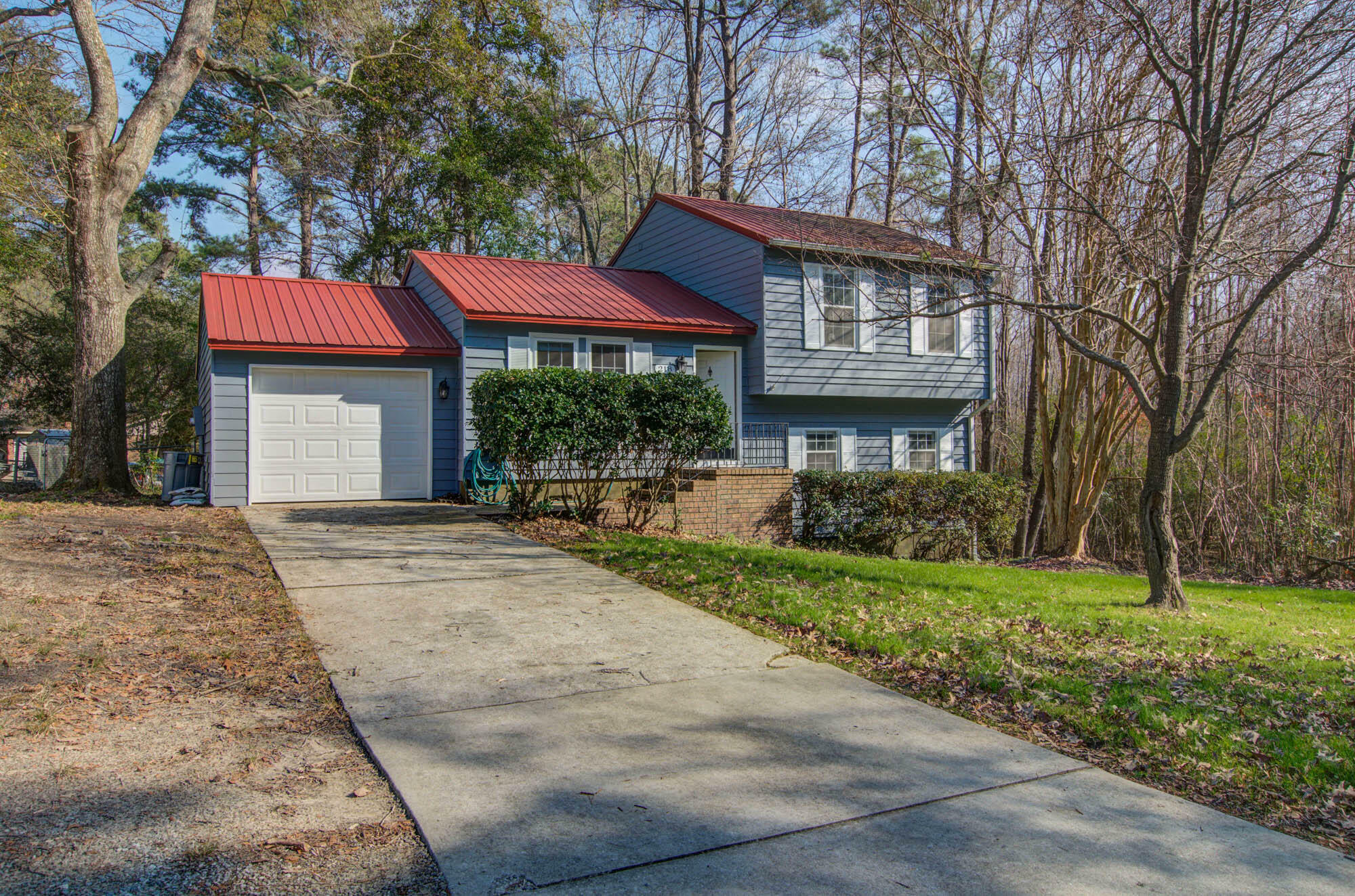 Property Photo:  218 Maple Drive  SC 29485 