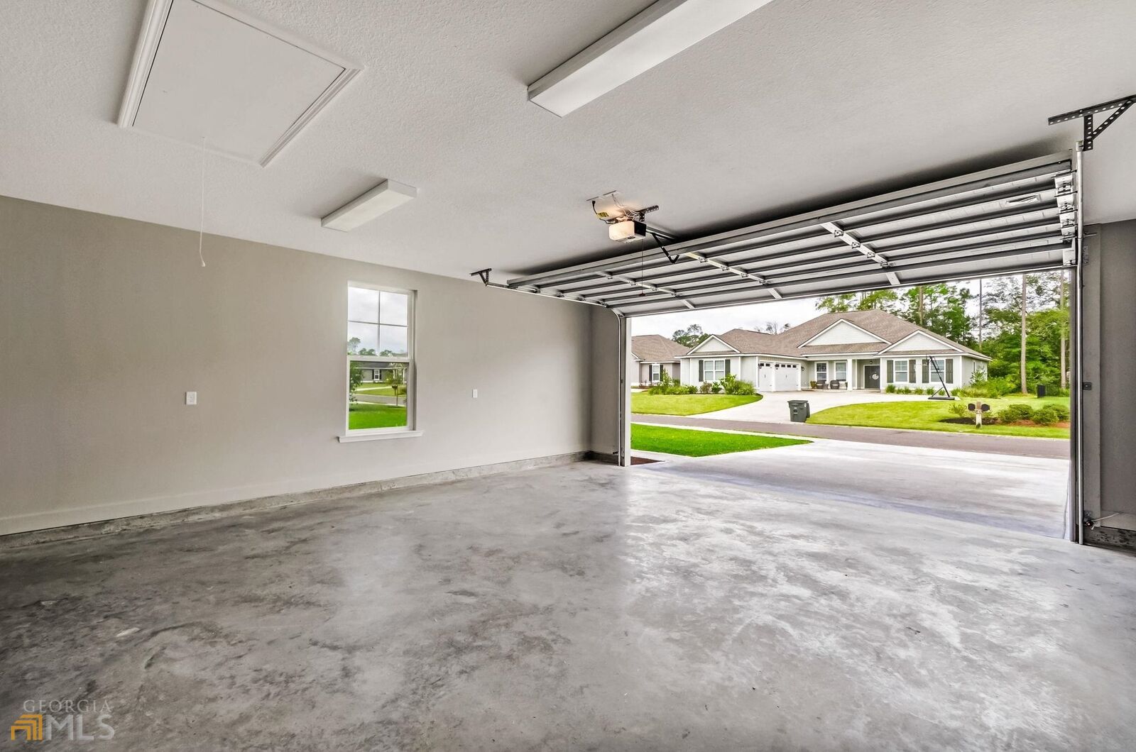 Property Photo: 158 Verano Street GA 31548