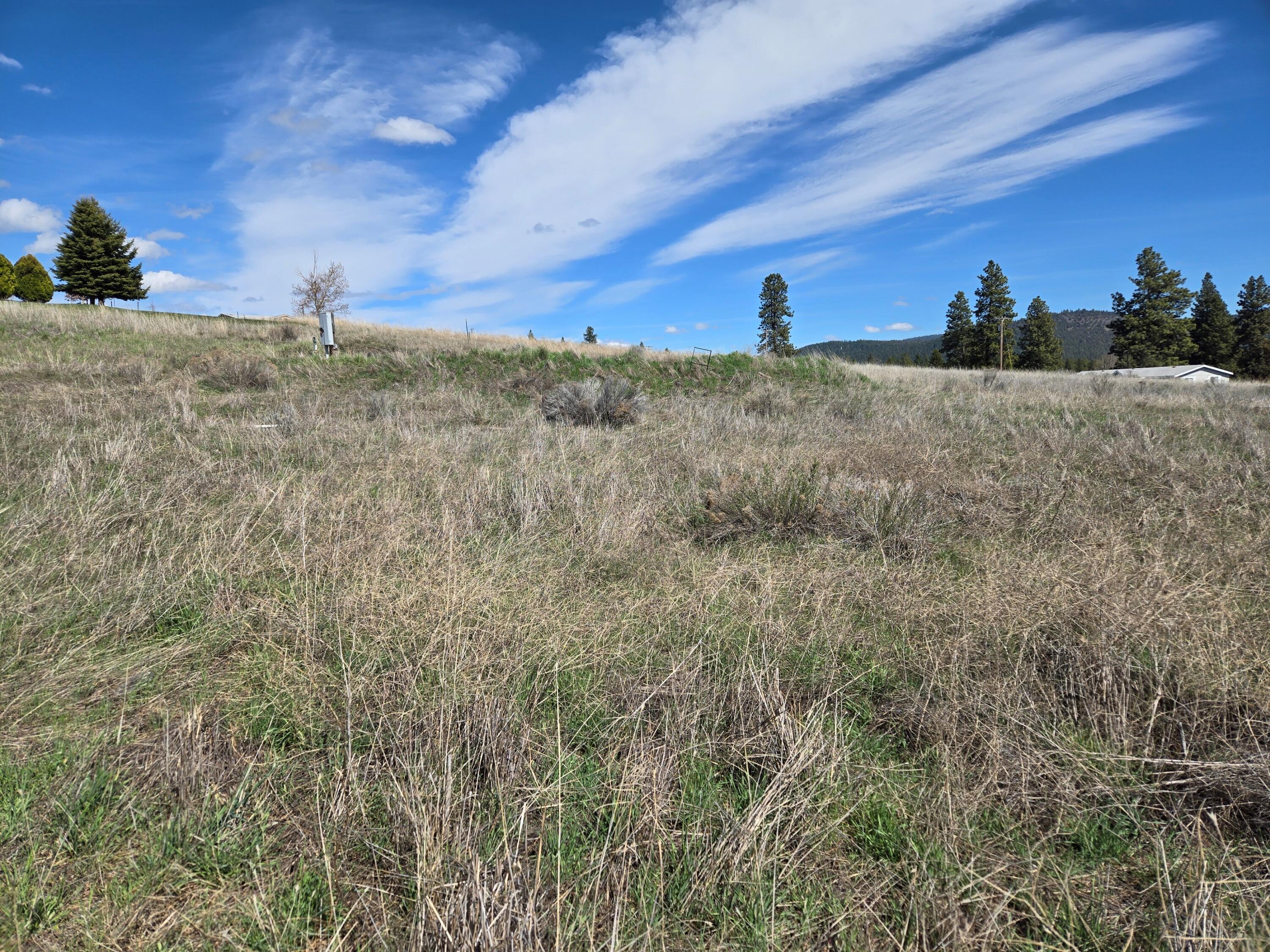 Property Photo: 34015 Fawndale Place OR 97624