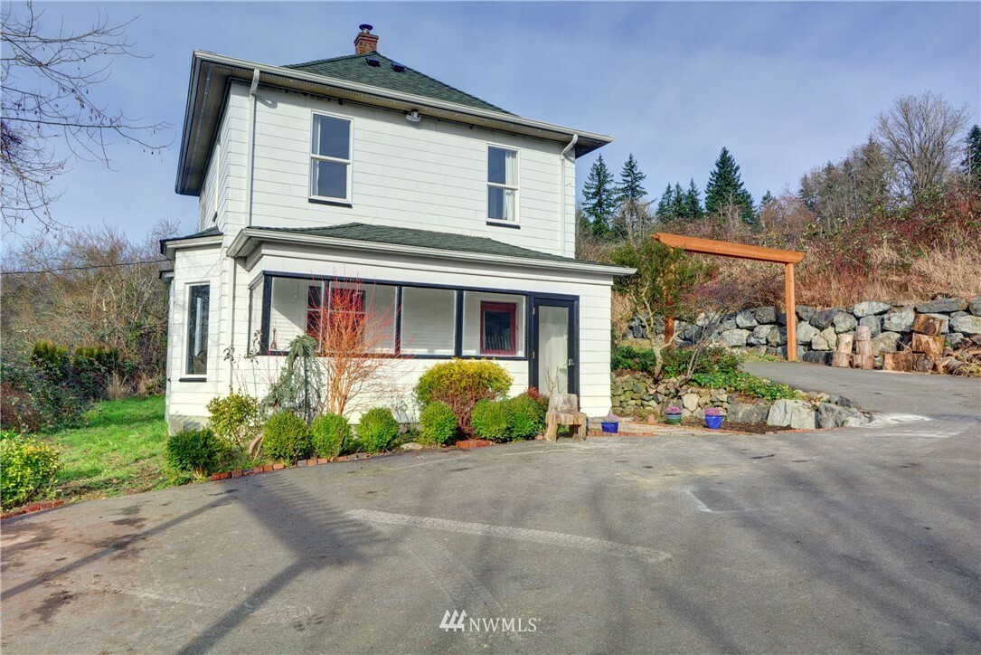 Property Photo:  1411 Sunnyside Boulevard  WA 98258 