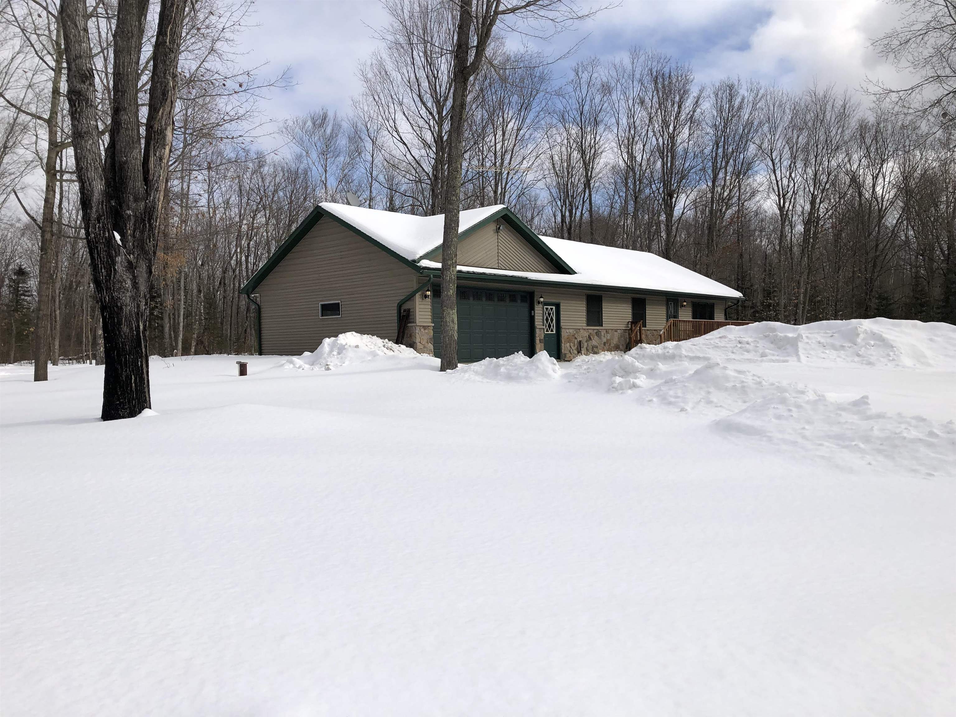 Property Photo:  15542 Novak Lane  WI 54149 