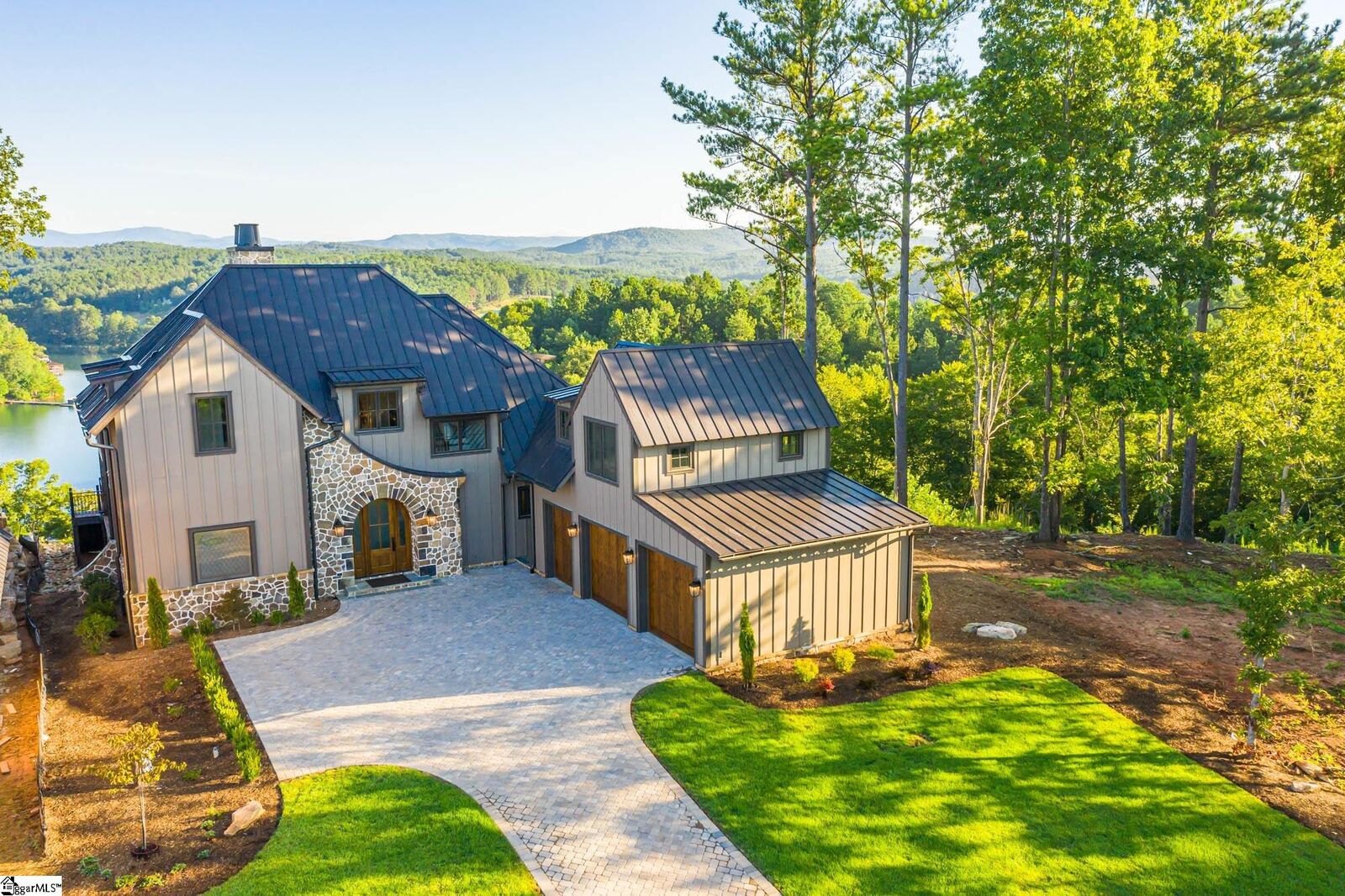 Property Photo:  168 Settlement Village Drive  SC 29685 