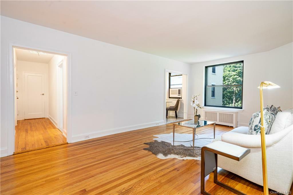 Property Photo:  1 Elm Street 4D  NY 10707 