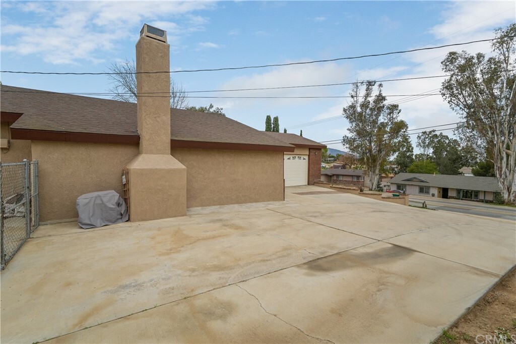 Property Photo:  2163 Corona Avenue  CA 92860 