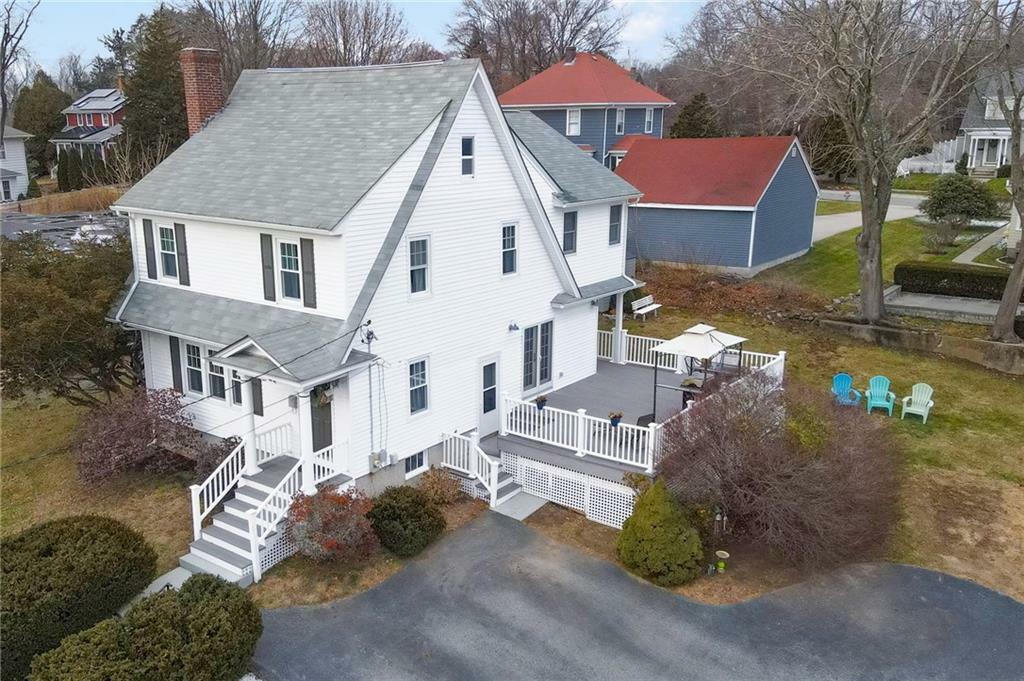 Property Photo:  39 Ledge Rd  RI 02818 