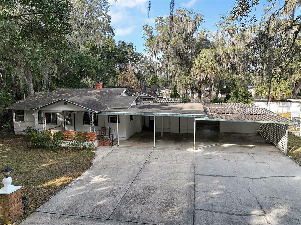 Property Photo:  2310 Ward Avenue  FL 34748 