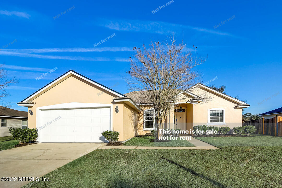 Property Photo: 11661 Rolling River Boulevard FL 32219