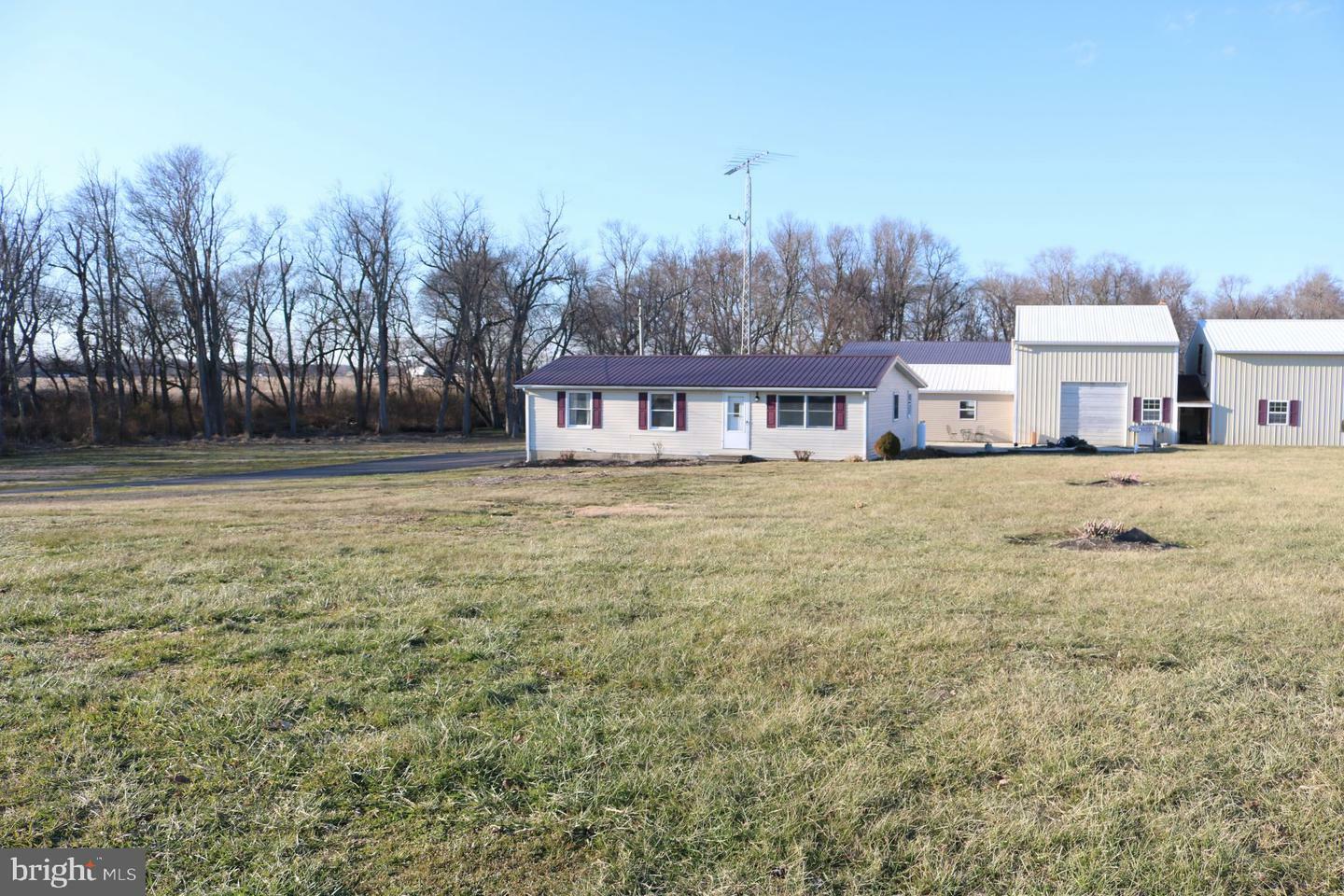 Property Photo:  5003 Millington Road  DE 19938 