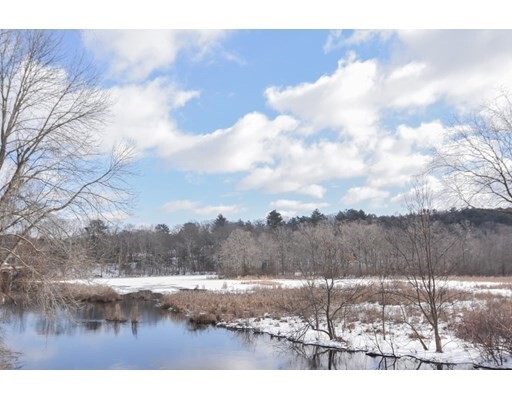 Property Photo: 27 Fenway Dr MA 01701