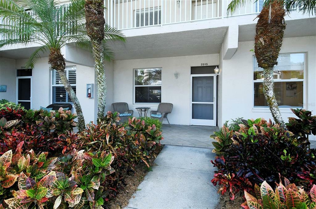 Property Photo:  4645 Tower Hill Lane 2515  FL 34238 