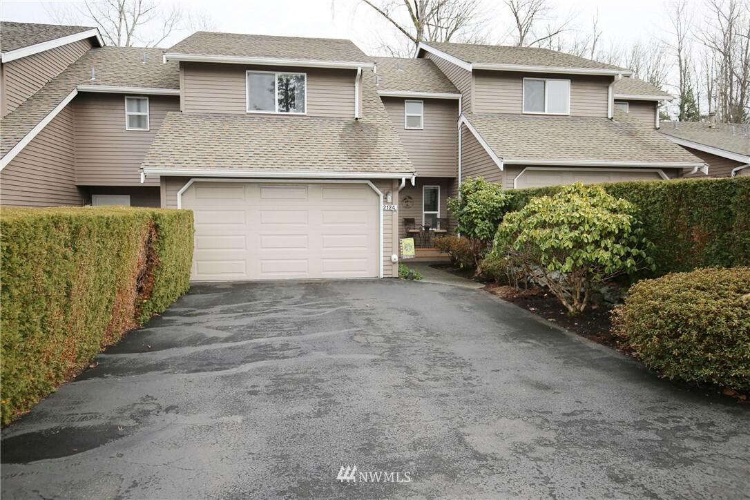 Property Photo:  2124 Birch Circle  WA 98229 