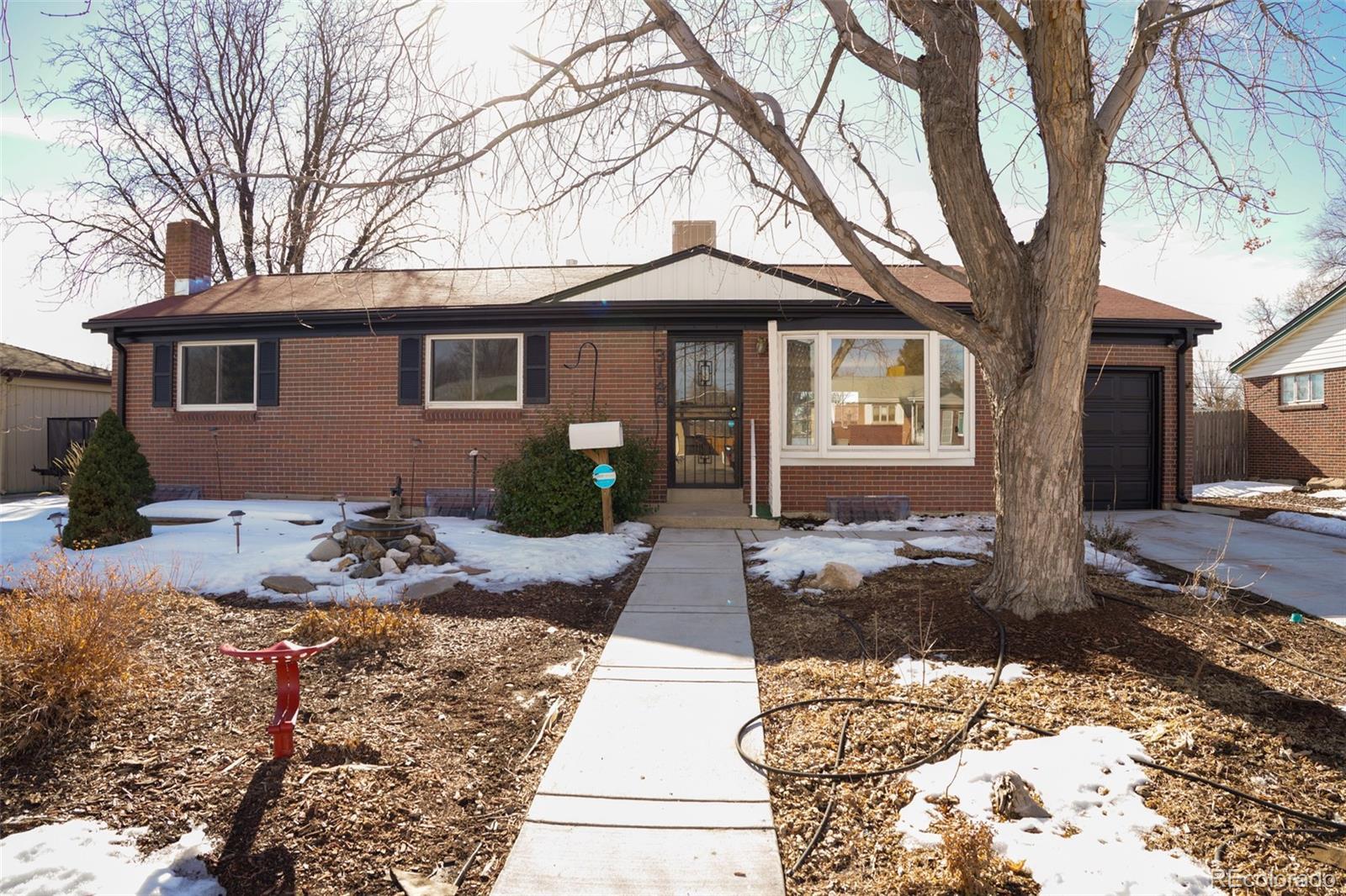 Property Photo: 3148 W Chenango Avenue CO 80110