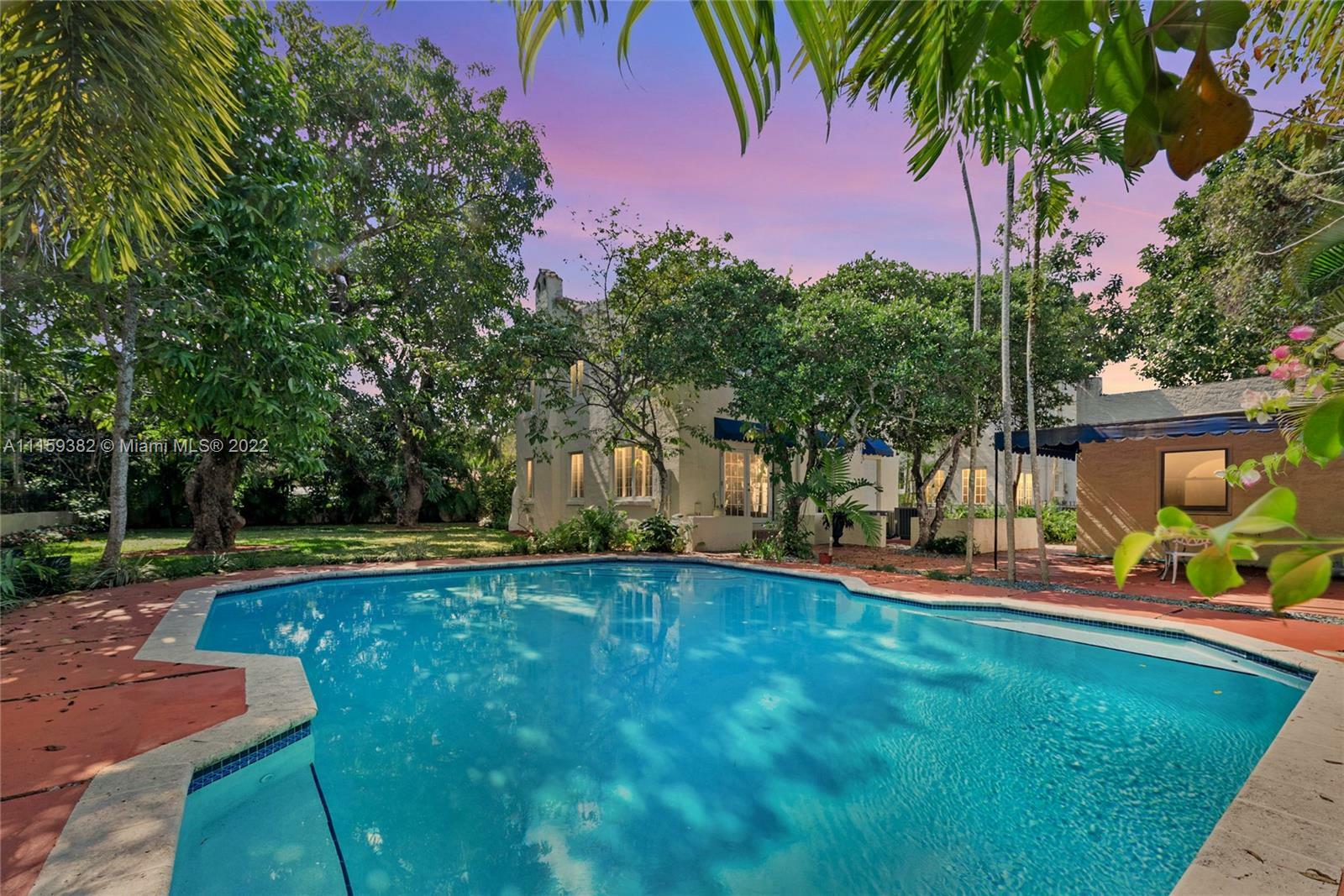 Property Photo: 637 Minorca Ave FL 33134