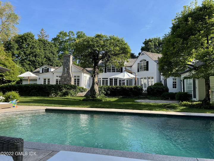 415 Round Hill Road  Greenwich CT 06831 photo