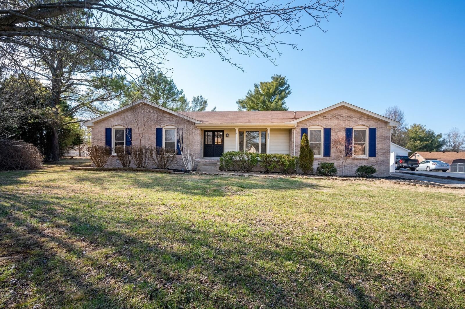 Property Photo:  112 Crockett Court  TN 37167 