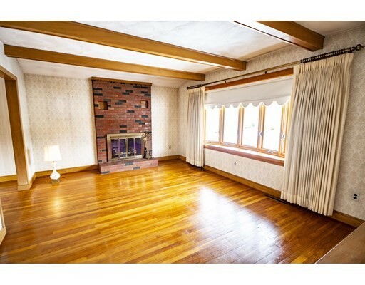 Property Photo: 58 Garden Pkwy MA 02062