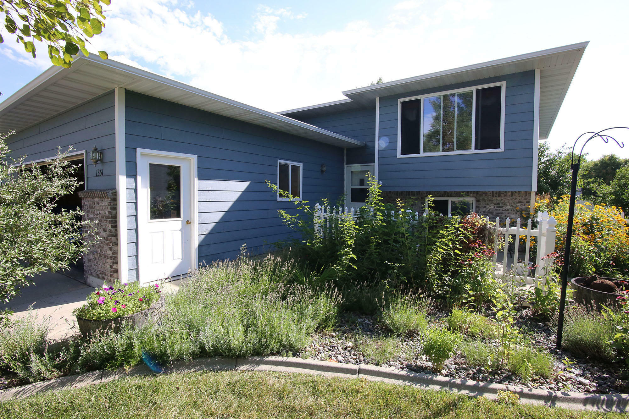 Property Photo:  1351 North Heights Avenue  WY 82801 