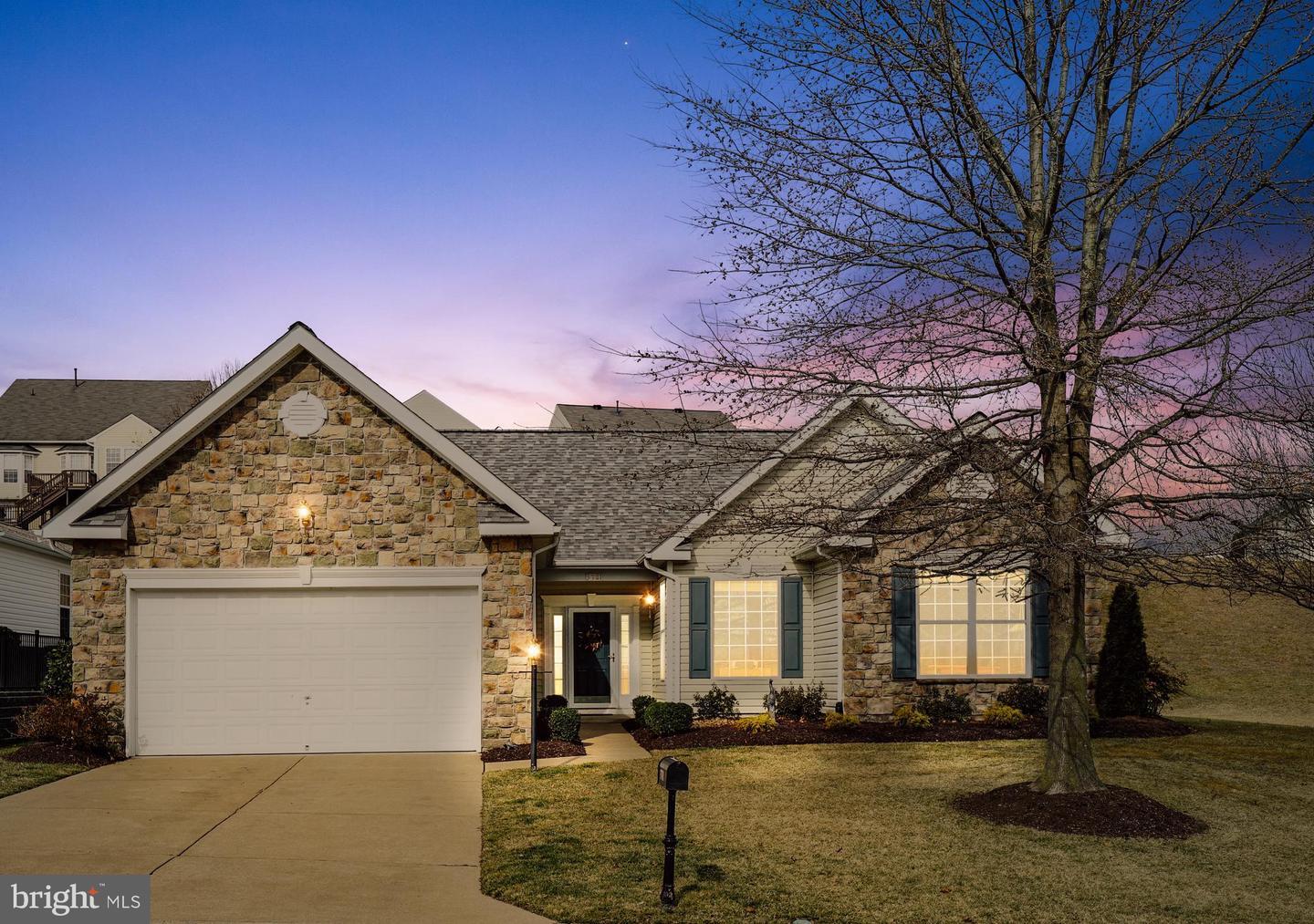 Property Photo: 3781 Russett Maple Court VA 22025