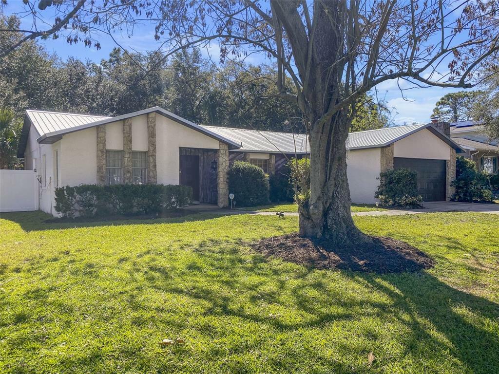 Property Photo:  4731 Mesa Verde Drive  FL 34769 