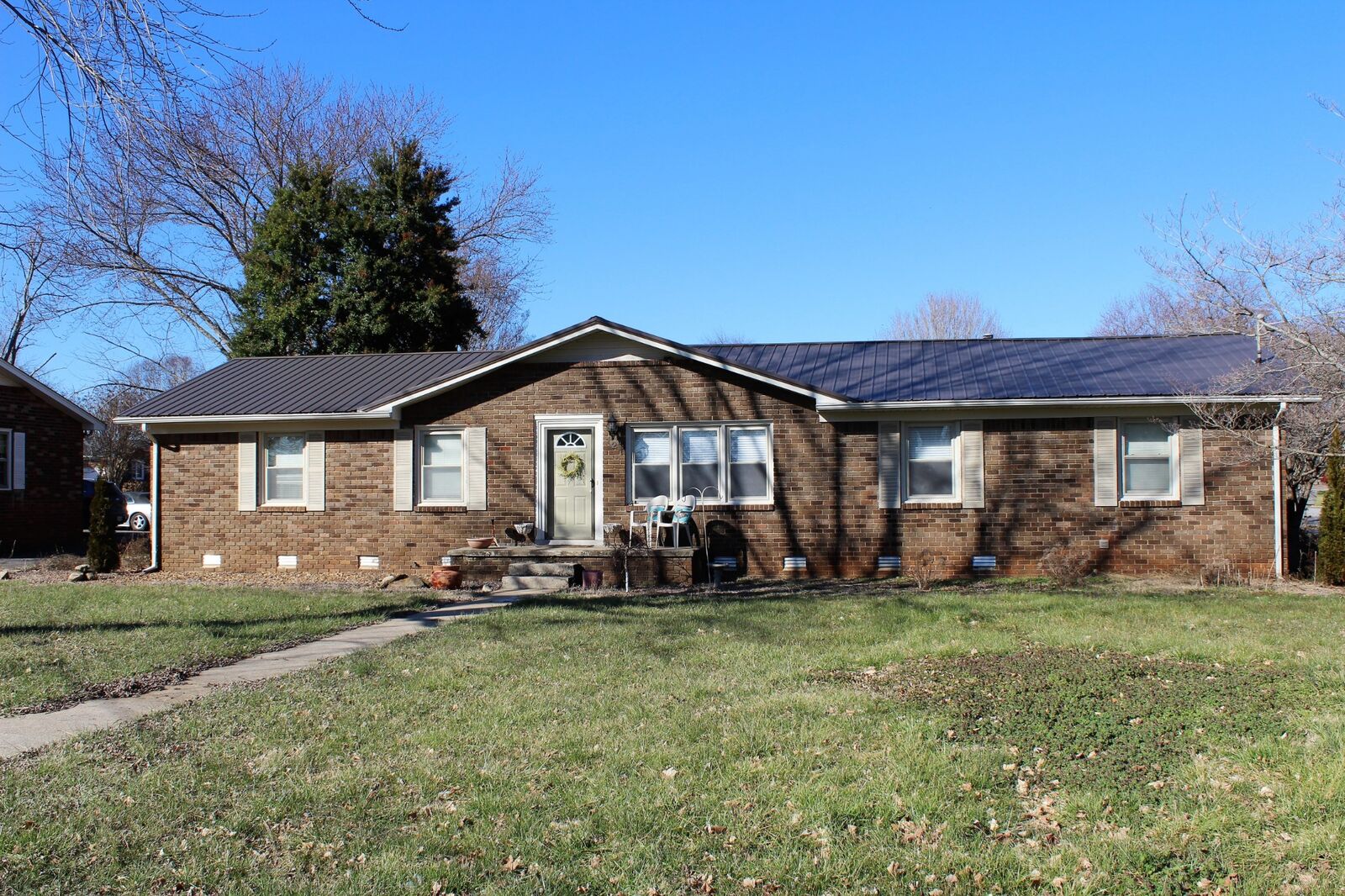 Property Photo: 121 Bel Aire TN 37398