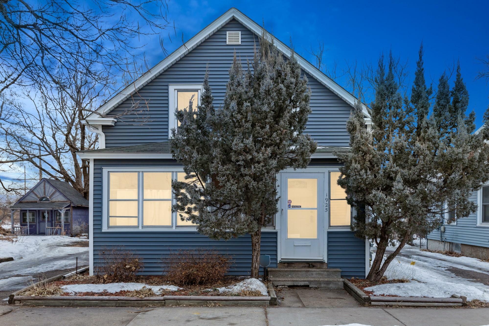 Property Photo:  1925 Taylor Avenue W  MN 55104 