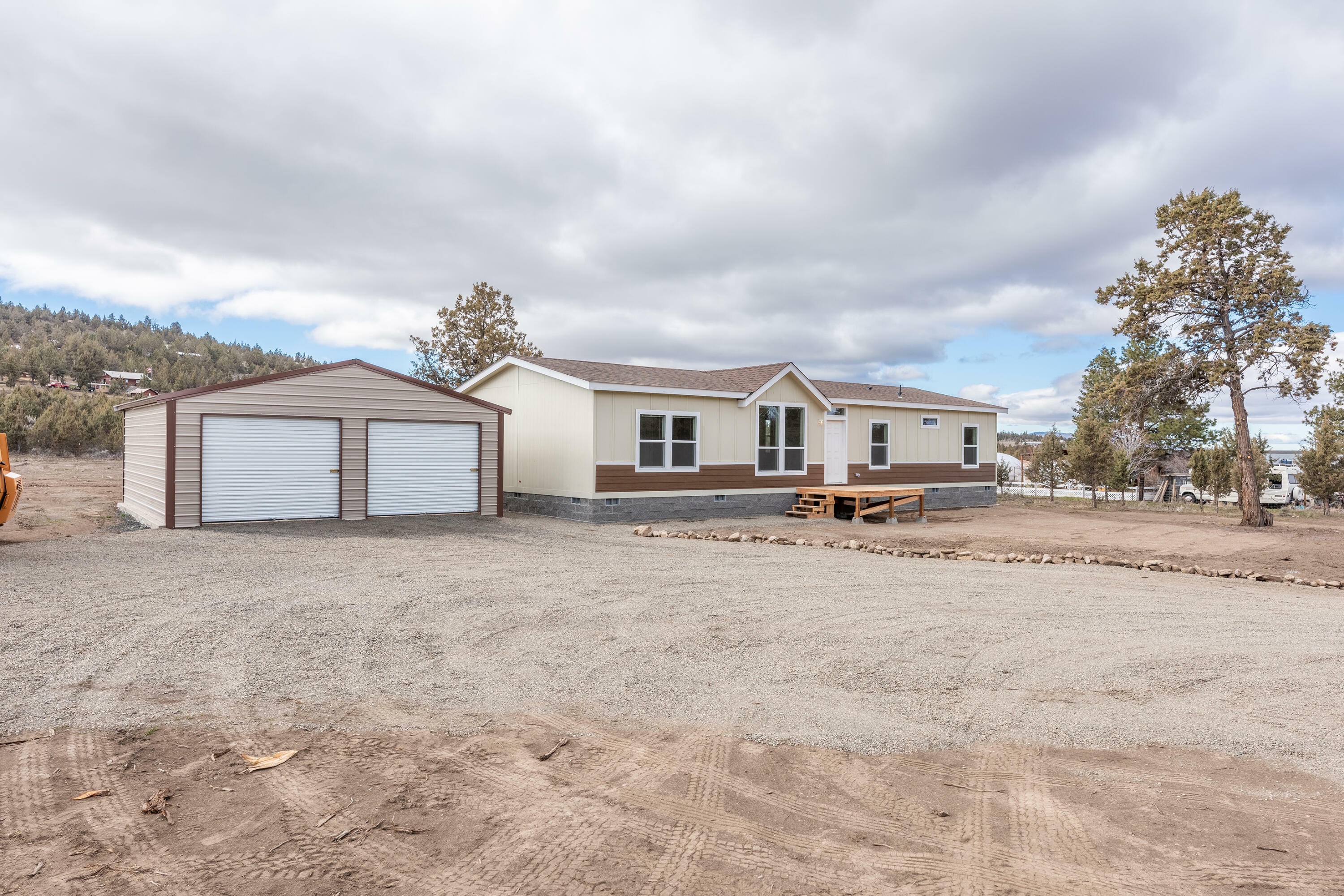 Property Photo:  14389 SE Gatling Way  OR 97754 