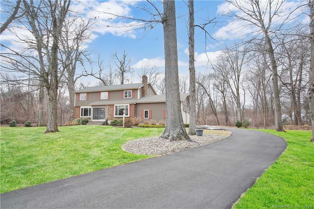 Property Photo: 85 Carriage Way CT 06095