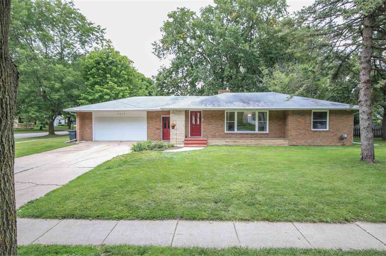 Property Photo:  2614 Jefferson Avenue  MI 48640 