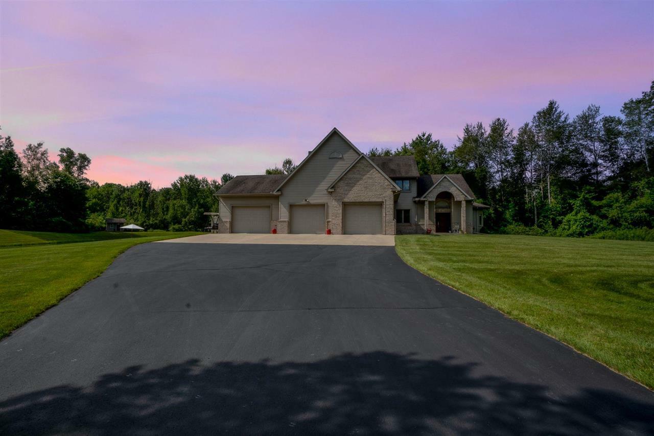 Property Photo:  1923 N Airway  MI 48657 