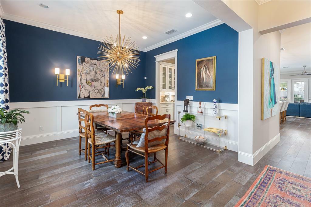 Property Photo:  1580 Oneco Ave  FL 32789 