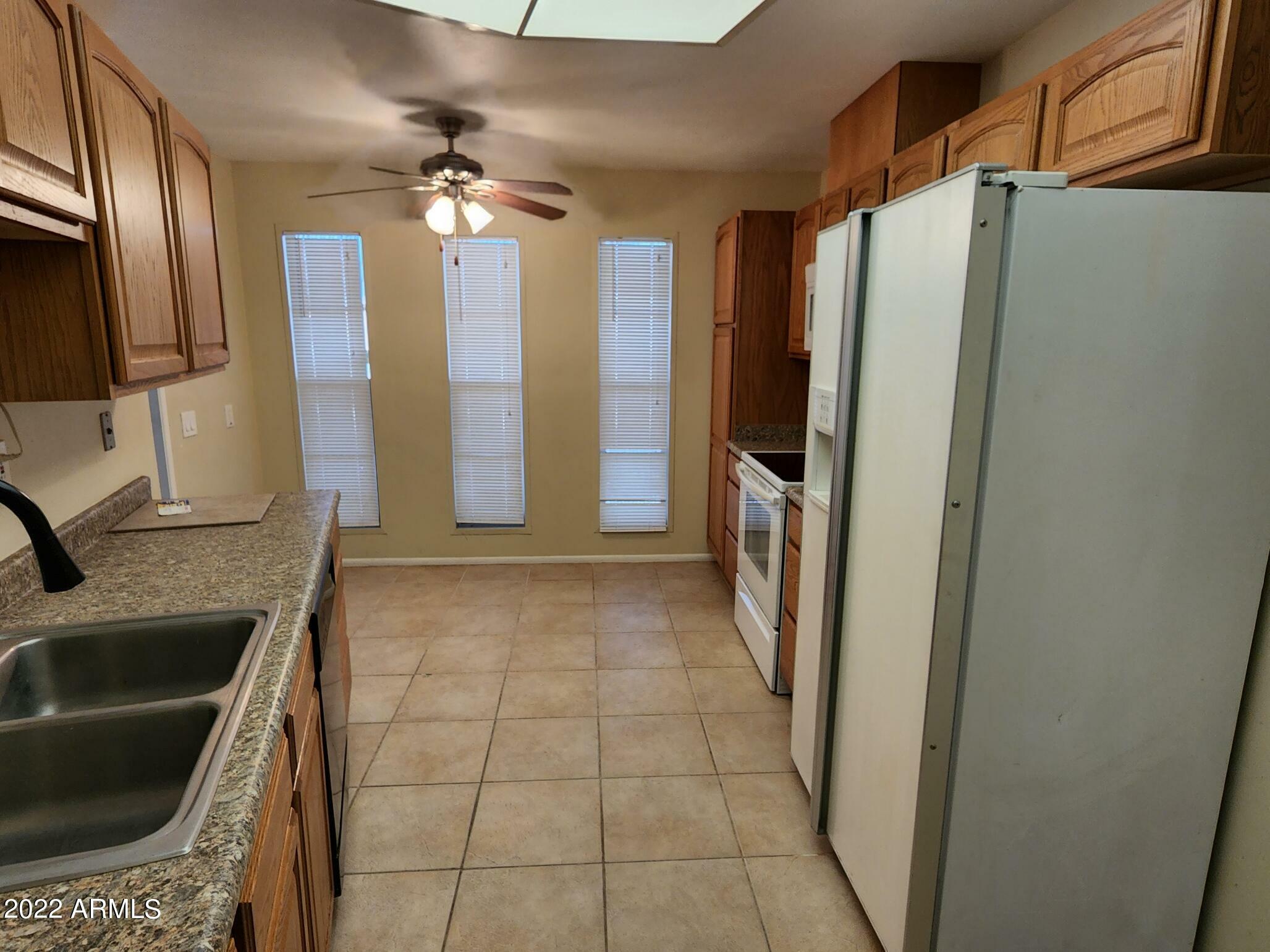 Property Photo:  16606 N Desert Holly Drive  AZ 85351 