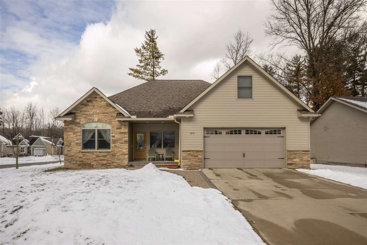 Property Photo:  3810 Bobcat Ct.  MI 48640 