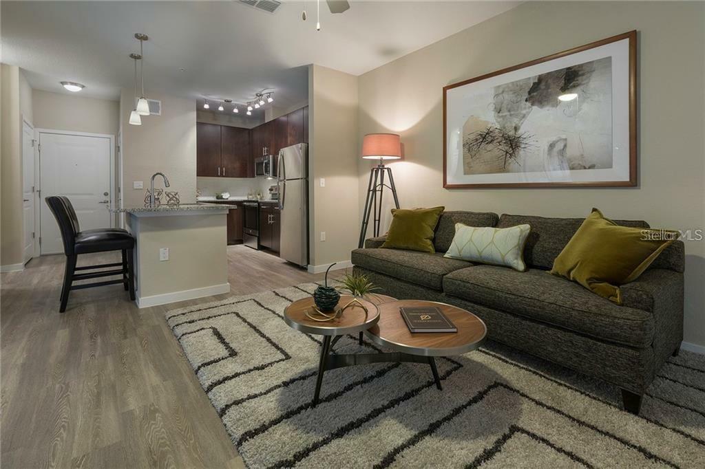 Property Photo:  8700- 1B Maitland Summit  FL 32810 