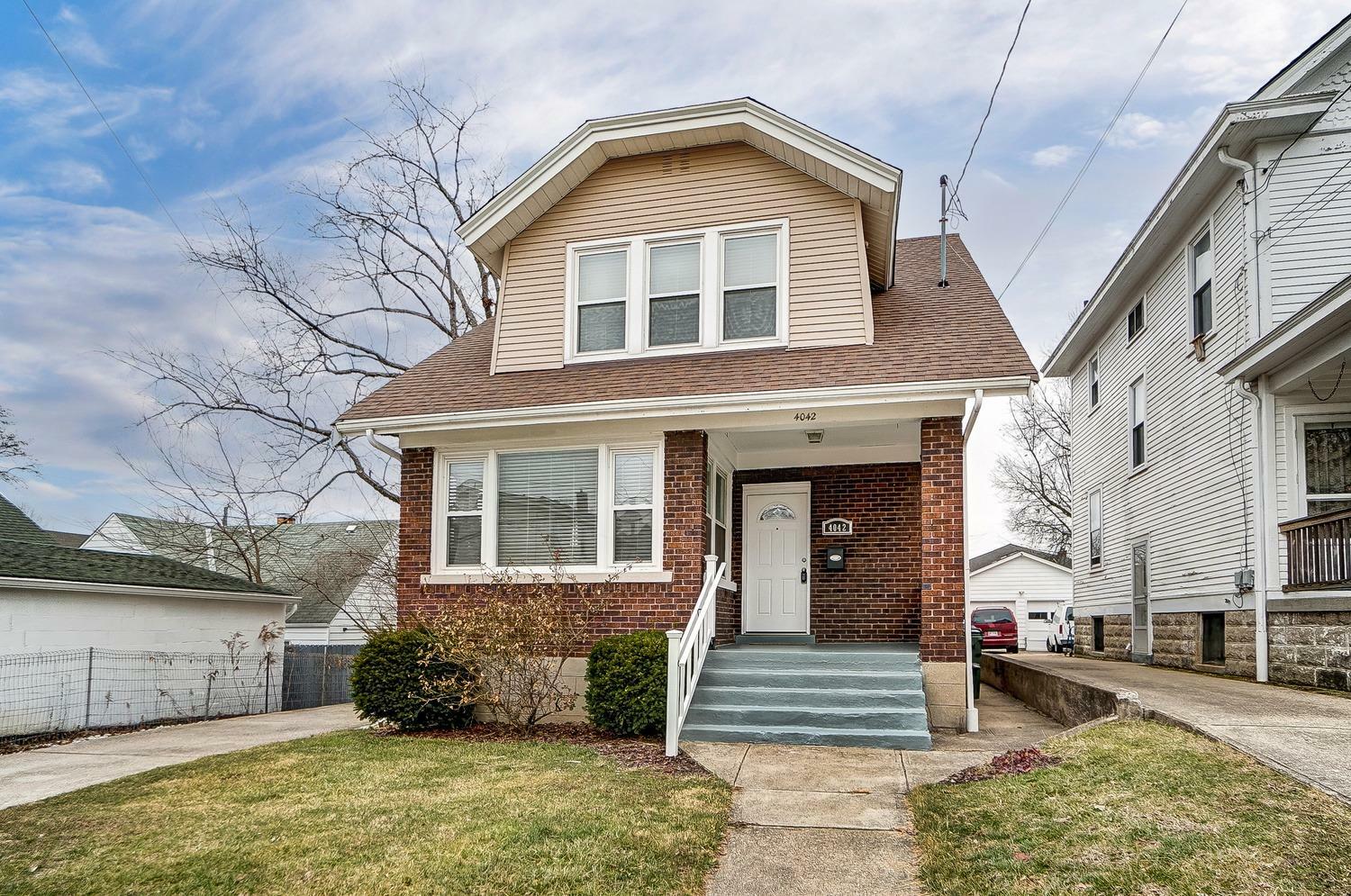 Property Photo: 4042 S Jefferson Ave OH 45212